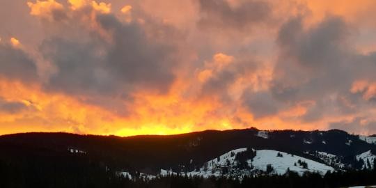 15 Raitenbucher Höhe aus in Richtung Feldberg  Winter Sonnenuntergang